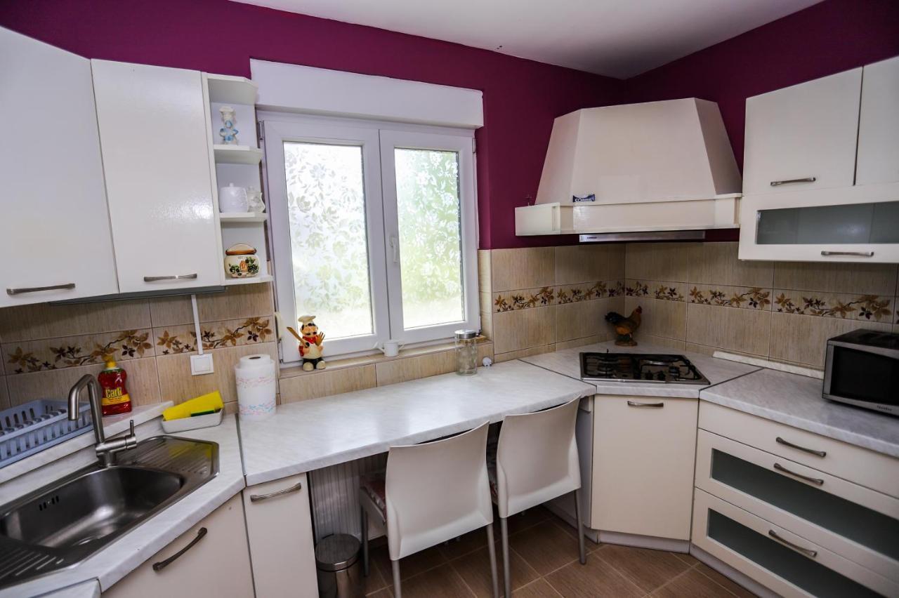 Apartman Veronika Ðakovo Exterior foto