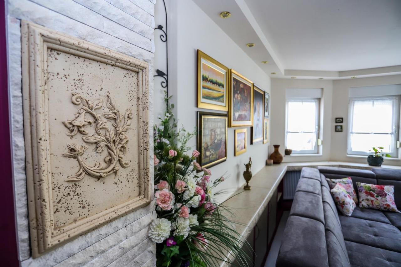 Apartman Veronika Ðakovo Exterior foto